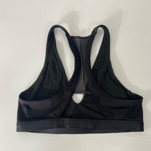 Victoria's Secret Sport Bra - Picture 2 of 4